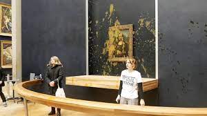 Unusual Protest Tactics: Soup Thrown at Mona Lisa Amidst French Farmers’ Protests